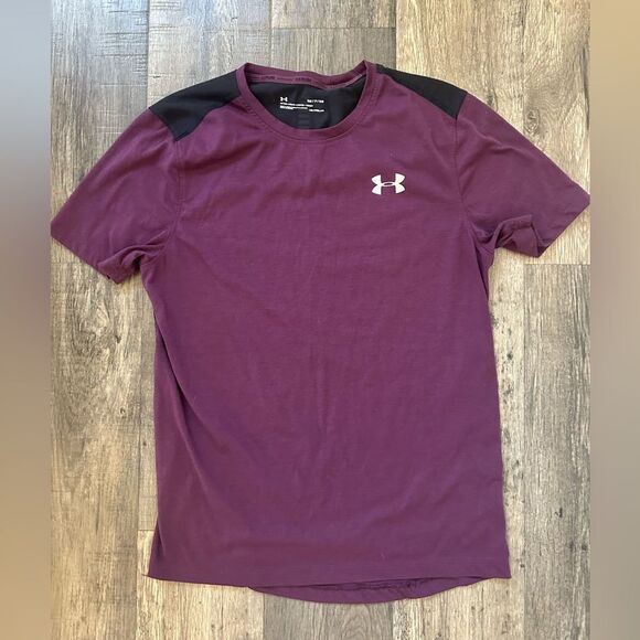 COPY - WOMENS UNDER ARMOUR T-SHIRT SIZE SMALL - Picture 1 of 3